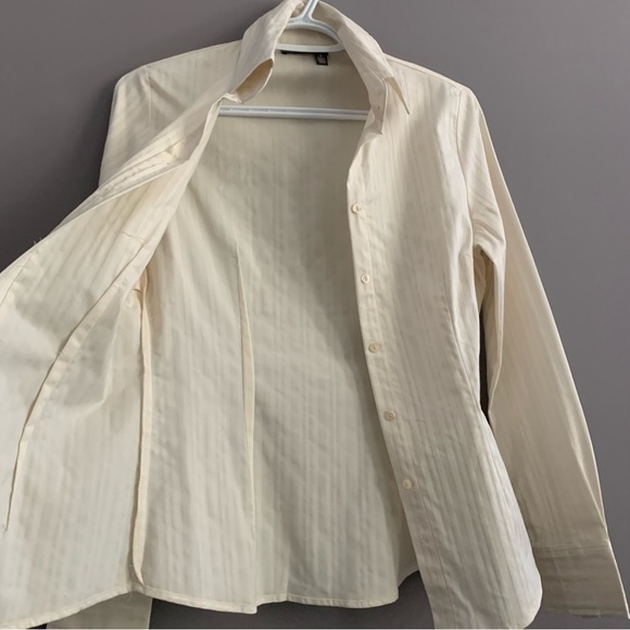 Tristan & Iseut Small Ivory Button Down Shirt - Picture 6 of 10